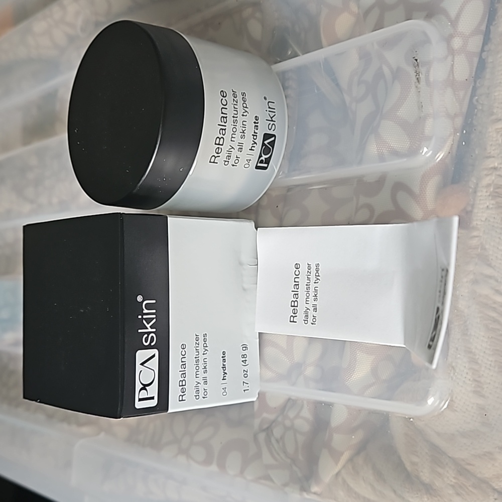 PCA Skin daily moisturizer